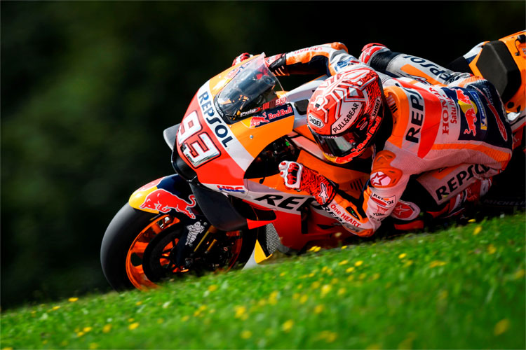 Piloto espanhol Marc Márquez durante o treino de classificação deste sábado, na Áustria