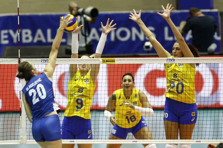Seleção Brasileira joga quatro amistosos no Brasil como preparação para o Mundial, no Japão