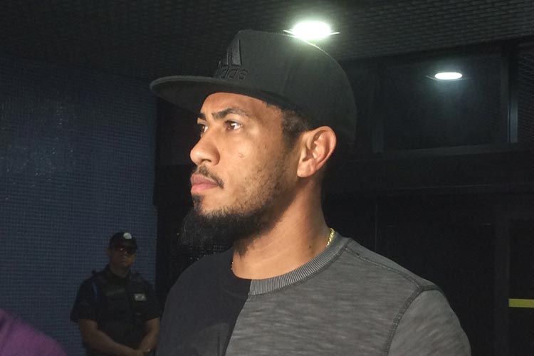 Hernane, de 32 anos, retorna ao Sport após um período de poucas chances no Grêmio