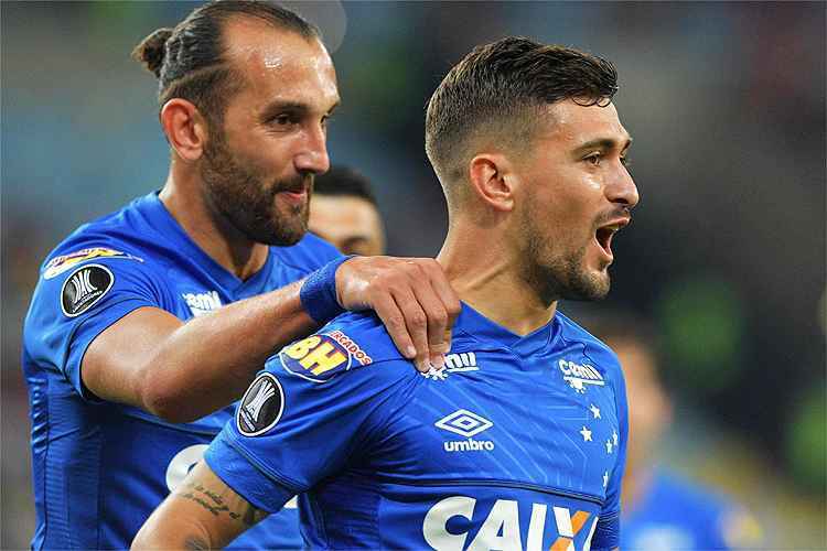 Arrascaeta desfalcará o Cruzeiro apenas pelo Campeonato Brasileiro