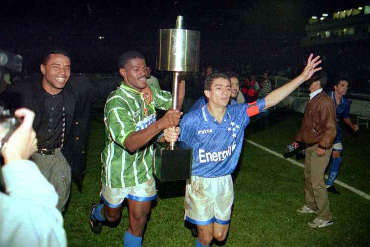 Em 1996, Cruzeiro se sagrou campeão da Copa do Brasil ao bater o Palmeiras na final, no Parque Antártica