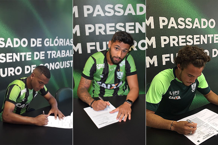 Jogadores assinaram suas renovações de contrato com o Coelho na manhã desta segunda-feira