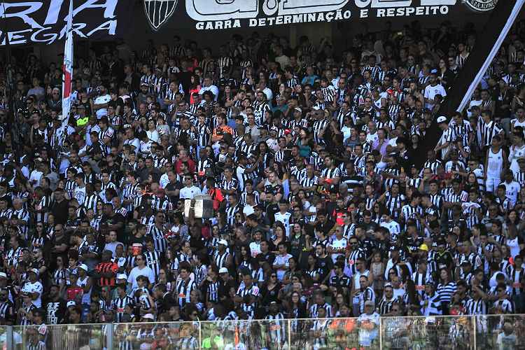 Para o jogo contra o Tricolor, 12.690 bilhetes foram vendidos; para o embate com o Furacão, 10.555