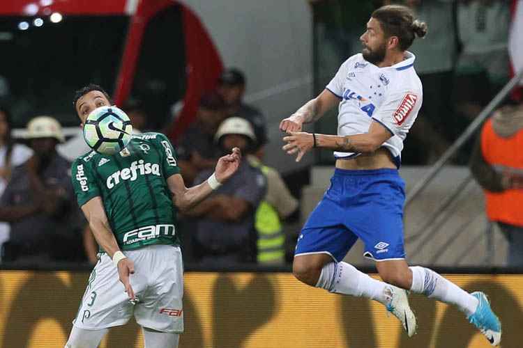 Nas quartas de final da Copa do Brasil de 2017 o Cruzeiro fez 3 a 0 no primeiro tempo, mas cedeu o empate