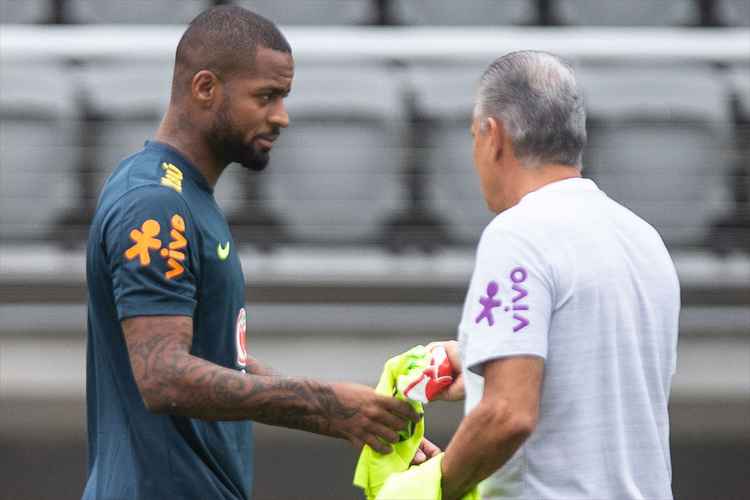 Dedé foi confirmado pelo técnico Tite como titular da Seleção Brasileira no jogo contra El Salvador
