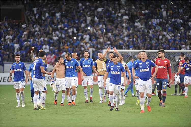 Tme do Cruzeiro conta com grande público para tentar eliminar o Palmeiras nas semifinais