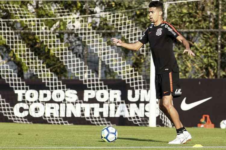 Léo Santos ainda não sabe se fará sexto jogo seguido no time neste sábado, às 19 h, contra o América