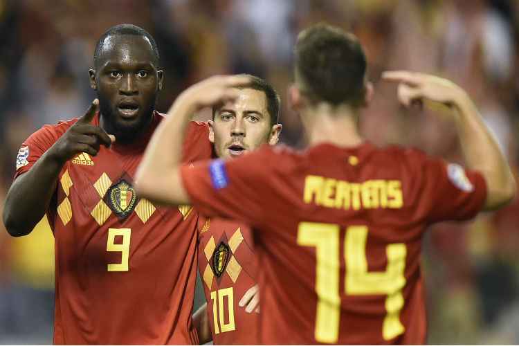 Romelu Lukaku (9) foi decisivo na vitória da Seleção Belga por 2 a 1 contra a Suíça, na cidade de Bruxelas