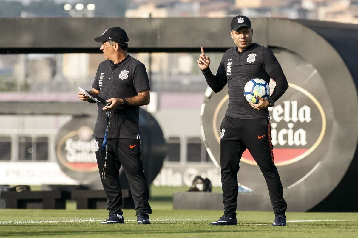 Time do técnico Jair Ventura utilizou o mesmo esquema contra o Flamengo e levou a melhor