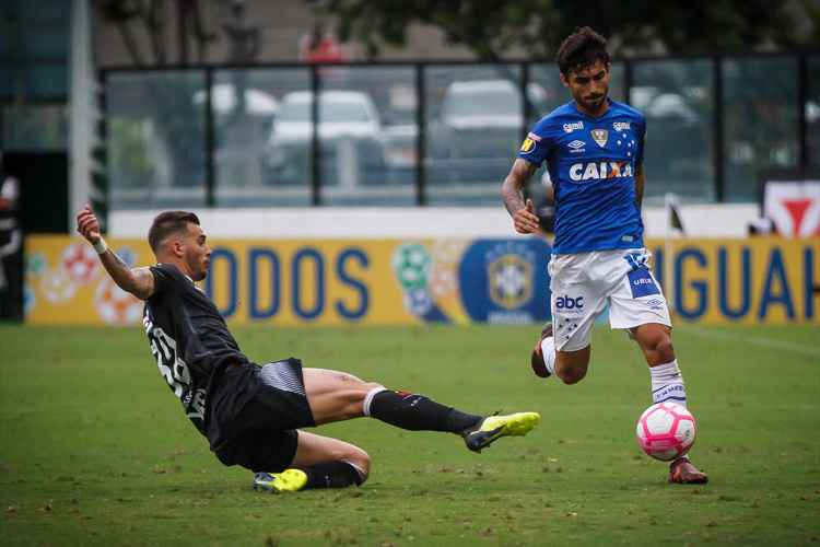 Patrick Brey ganhou oportunidade como titular, mas acabou substituído no segundo tempo de jogo