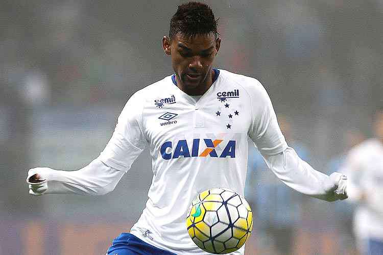 Bruno Viana disputou 20 partidas pelo Cruzeiro em 2016, sendo 13 pelo Campeonato Brasileiro