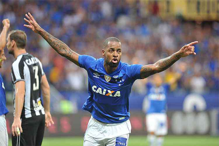 Dedé assinou ampliação do contrato por mais dois anos, com encerramento em dezembro de 2021