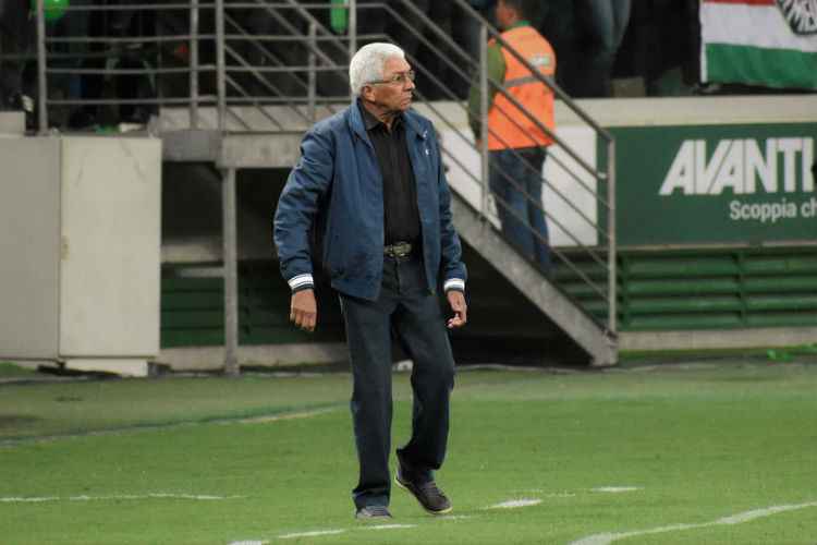 Givanildo quer jogadores passando por cima das dores por goleada em busca de vitória sobre o Bahia