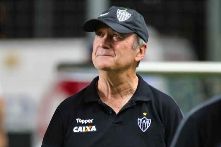 O técnico Levir Culpi confirmou a escalação do Atlético para a decisão contra o Botafogo, no Horto