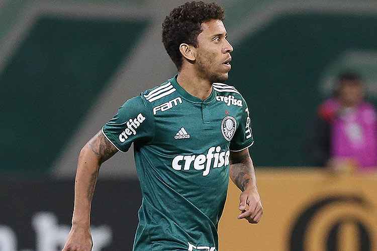 Marcos Rocha deseja permanecer no Palmeiras; Atlético pensa em negociar atleta