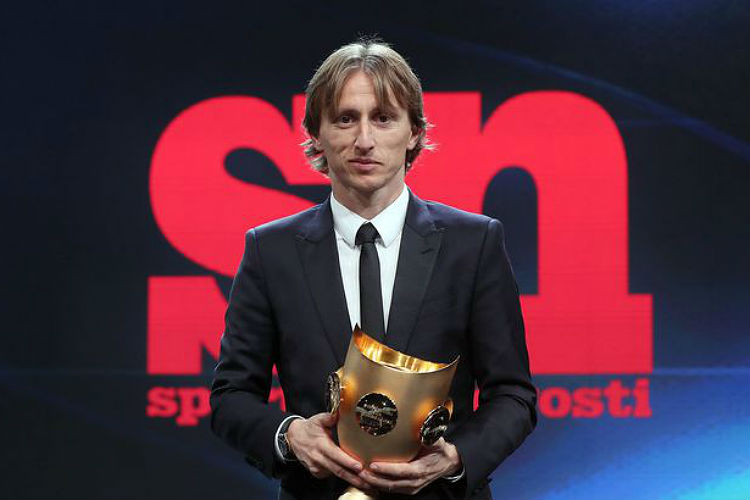 Modric chegou a mais um prêmio individual em razão das boas apresentações no Real e pela Croácia