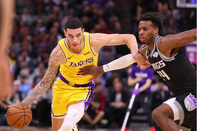 Contra o Sacramento Kings, na Golden 1 Center, o Los Angeles Lakers perdeu por 117 a 116