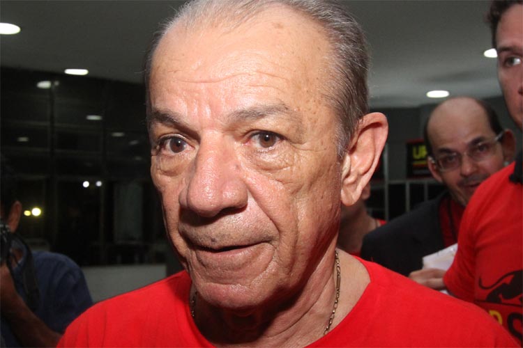 "Não adianta o clube brincar de pagar e o jogador brincar de jogar", disse Wanderson Lacerda