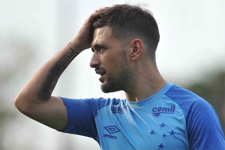 Arrascaeta ainda não se reapresentou ao Cruzeiro nesta temporada: são cinco dias de ausência