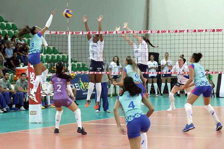 O Brasília Vôlei vem de uma derrota contra o Barueri por 3 sets a 0