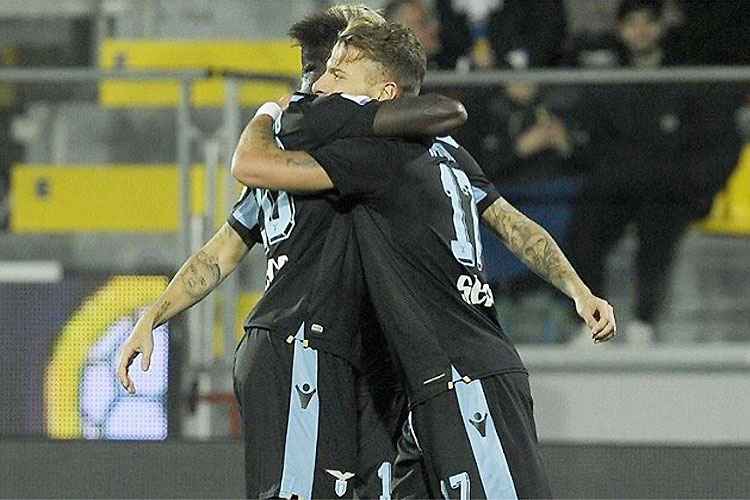 Lazio não vencia desde 26 de dezembro, mas, mesmo fora de casa, encerrou o longo jejum