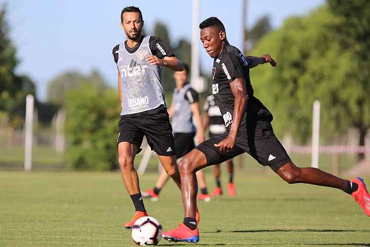 São Paulo está pressionado em função da derrota por 2 a 0 para o Talleres-ARG, pela Libertadores