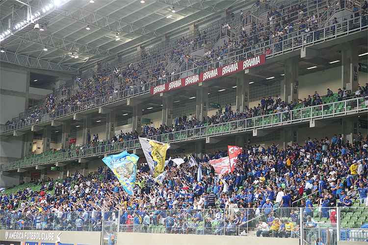 Torcida do Cruzeiro retornará ao Independência na tarde deste domingo