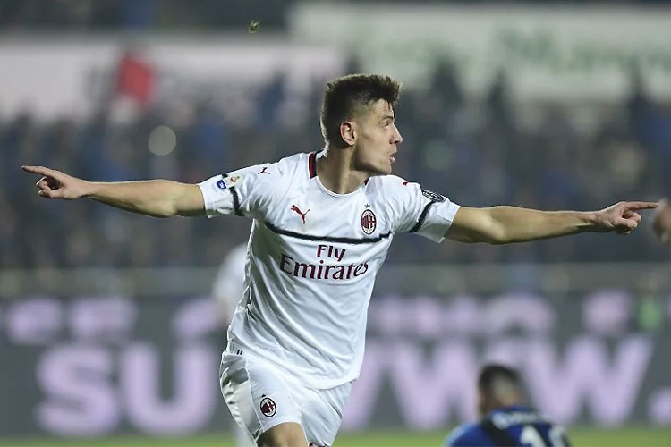 Piatek marcou duas vezes e foi decisivo para virada do Milan contra Atalanta
