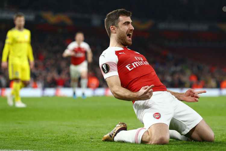 Sokratis marcou o terceiro gol