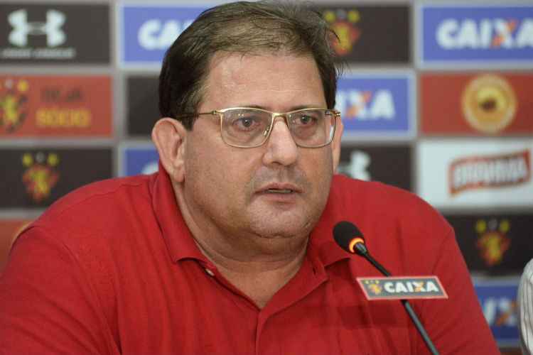 Sport será o 17º clube da carreira de Guto Ferreira