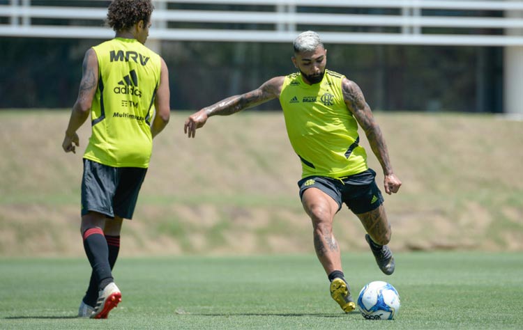 No comando do ataque do Flamengo, Gabriel tenta desencantar