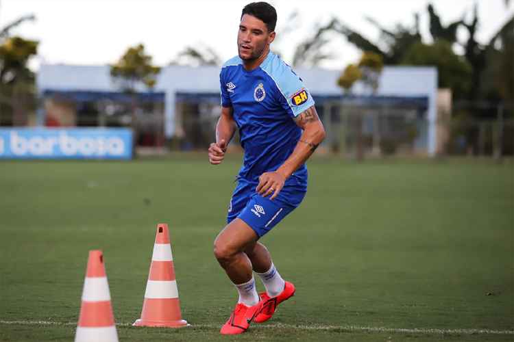 Thiago Neves se contundiu em 9 de fevereiro e será principal atração deste domingo no Mineirão