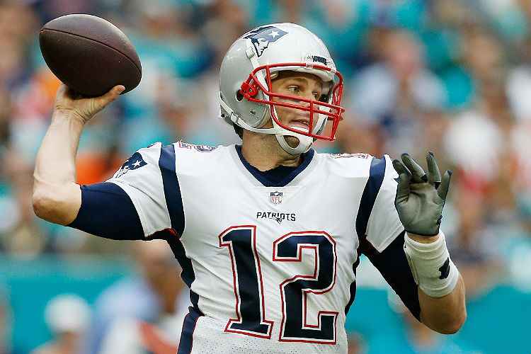 Autógrafos de Tom Brady são cobrados desde 2017