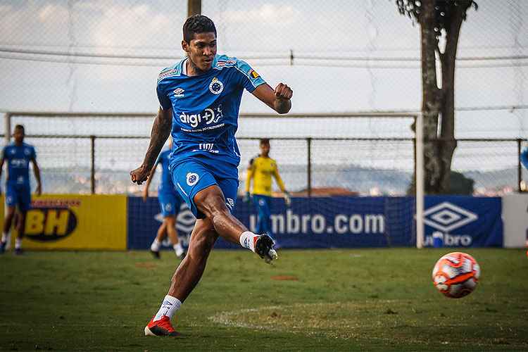 Raniel se recuperou de lesão na coxa que o afastou dos gramados por um mês