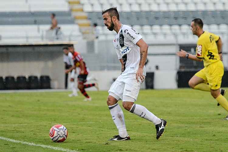 Apesar do interesse do Atlético, tendência é que Vargas fique na Ponte
