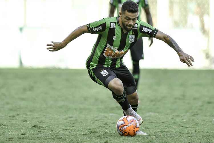 Coelho estava na Série A em 2018.