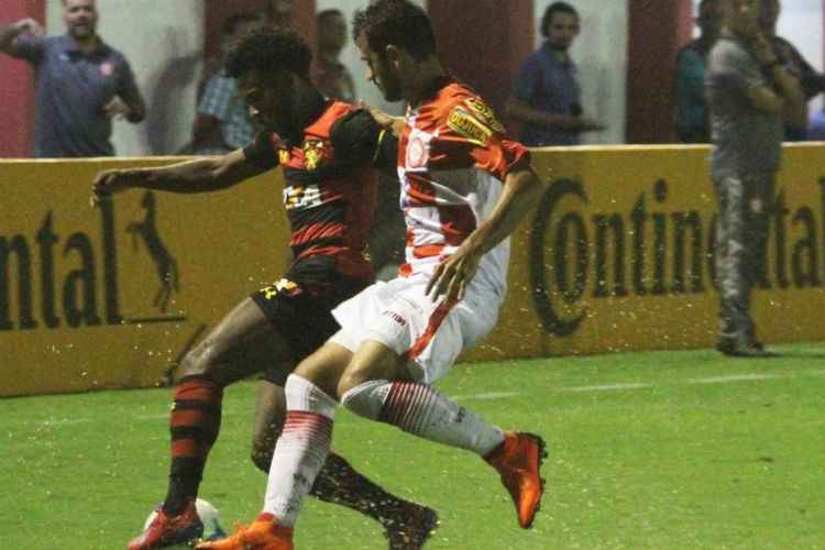Equipe mineira foi carrasca do Sport na estreia da Copa do Brasil. Leão foi goleado por 3 a 0 
