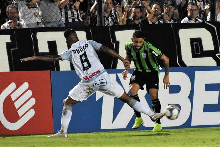 América foi batido no Paraná por 1 a 0 na primeira partida da Série B