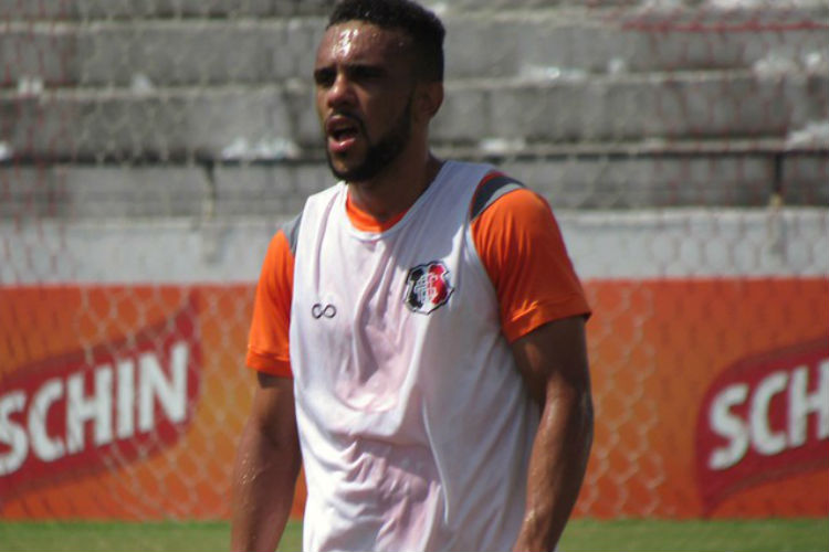 Jogador foi campeão da Série C em 2016 pelo Boa Esporte. 