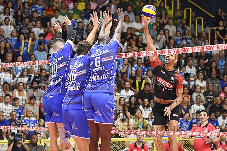 Taubaté e Sesi-SP disputam terceiro jogo da final nesta terça, em Suzano