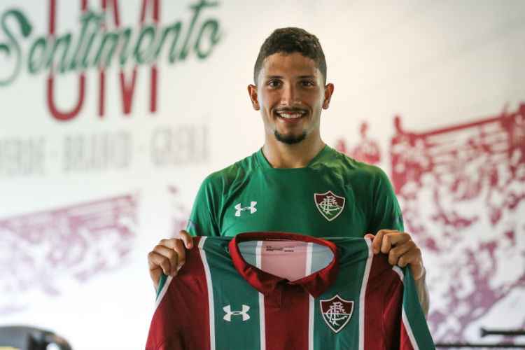 Clube carioca anunciou a contratação do volante Yuri, que estava no Santos