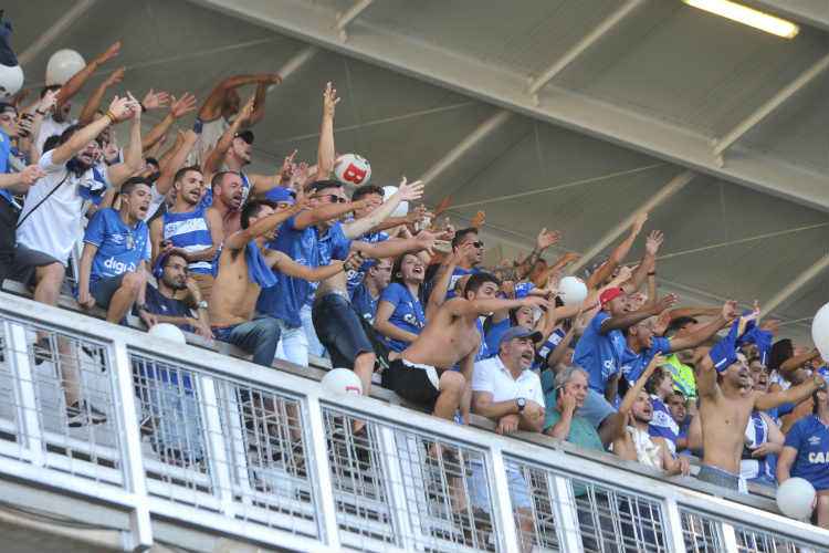 Torcidas poderão trocar 1kg de alimento por ingresso