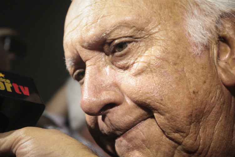 Milton quer agir com responsabilidade para não afetar futebol leonino