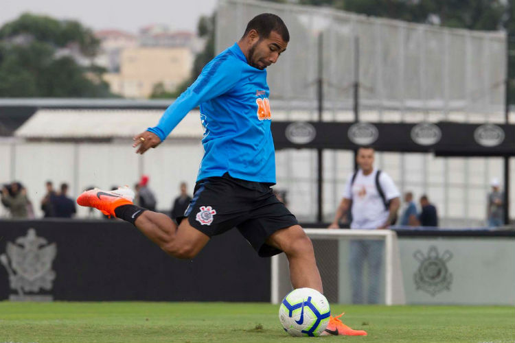 Sornoza foi cortado da lista de pré-convocados da Seleção Equatoriana 