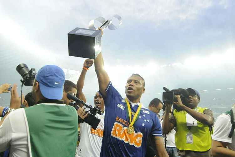 Logo no primeiro ano no Cruzeiro, meia foi campeão brasileiro