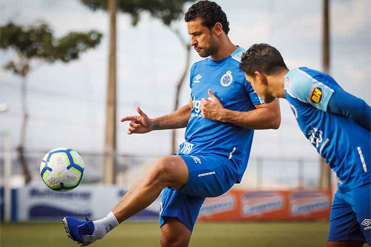 Com Fred, Cruzeiro espera retomar caminho de vitórias a partir deste domingo