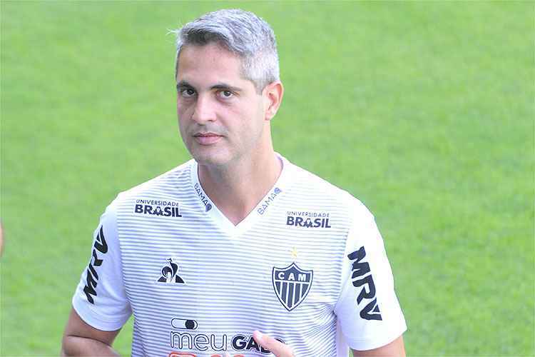 Rodrigo Santana pode ter problemas na escalação do Atlético contra os chilenos