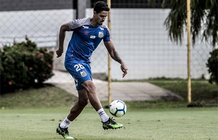 Roma deve tentar a contratação de Lucas Veríssimo