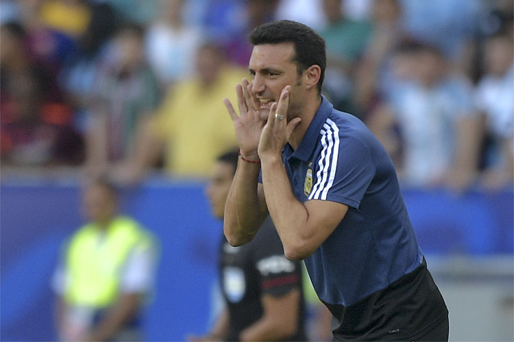 Lionel Scaloni orienta o time contra Venezuela: sem temor ao Brasil no Mineirão