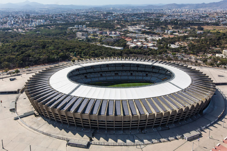 Partida entre Brasil e Argentina, no Mineirão, começa às 21h30
